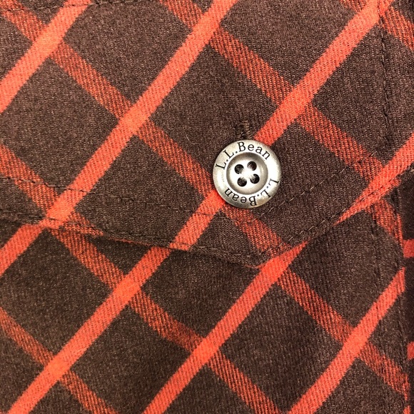 LL BEAN Men's Check Plaid Button Down Shirt Large - Picture 4 of 8